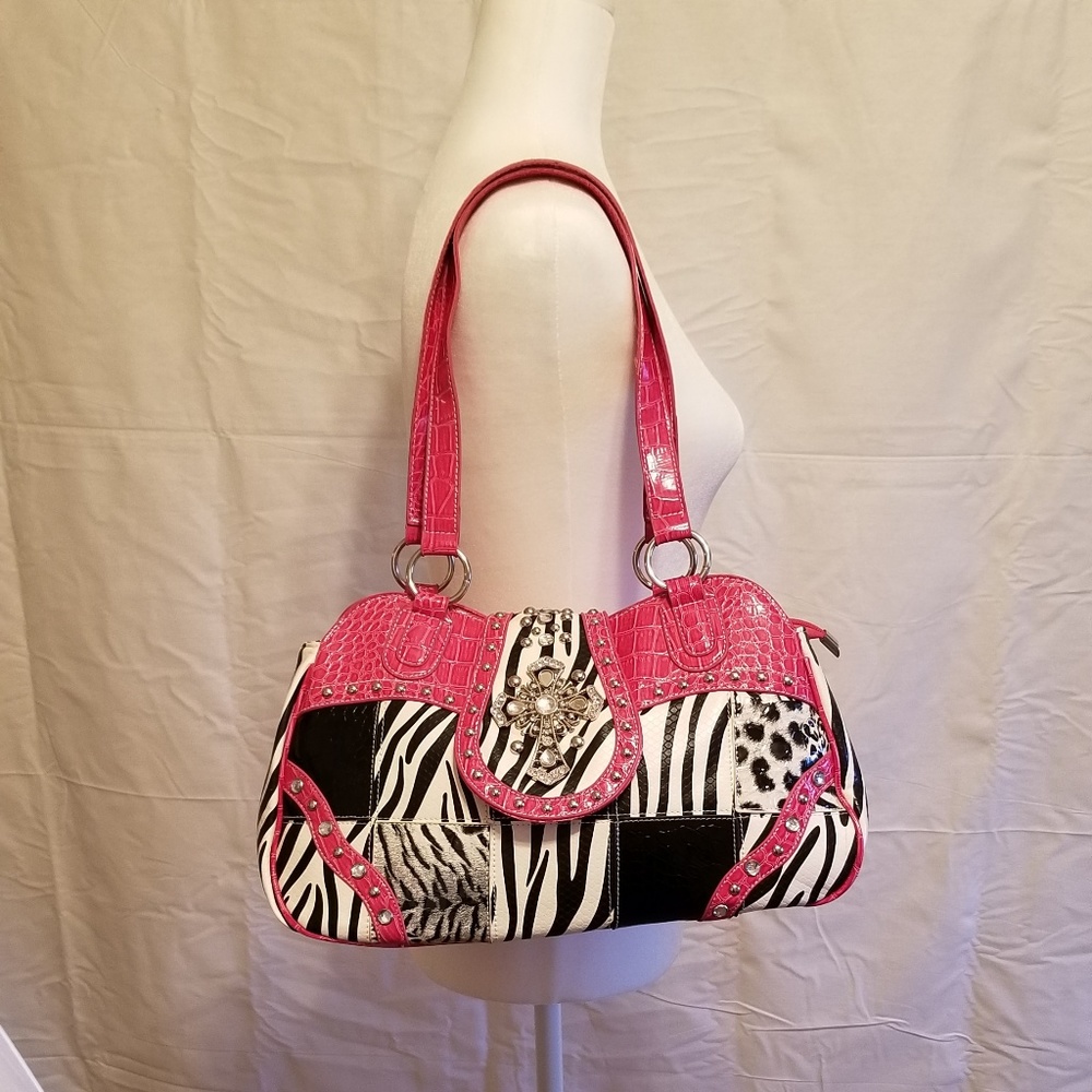 💥 Rhinestone Cross Purse💥